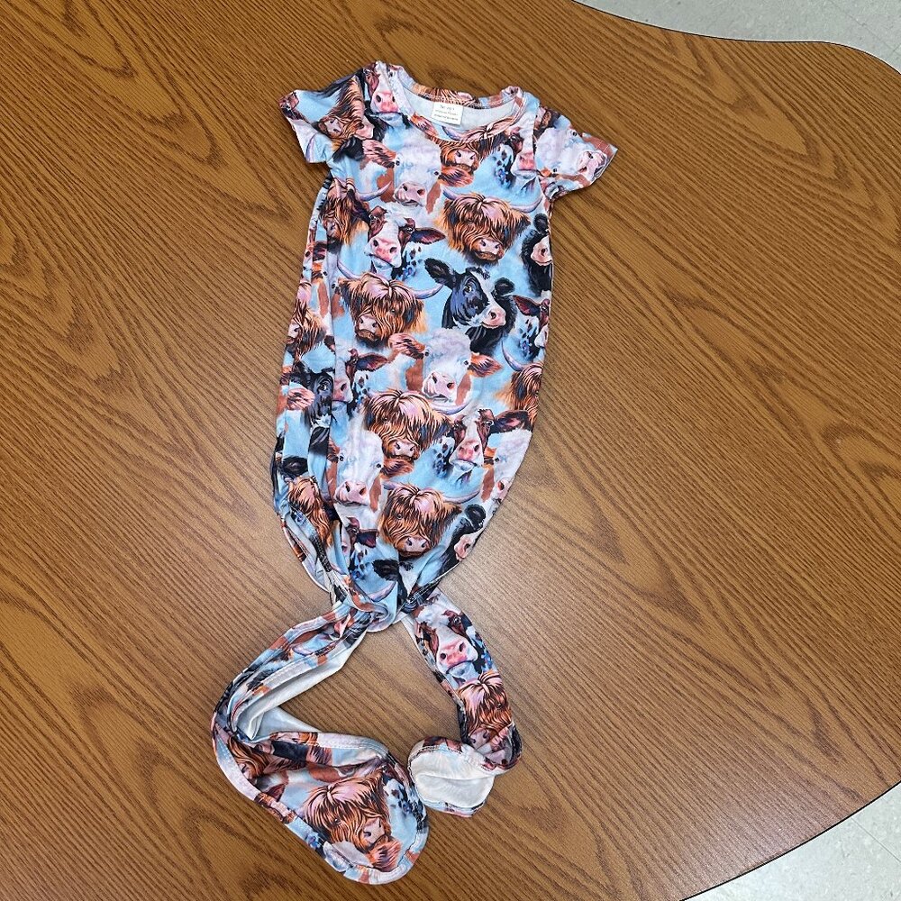 🤠 Holy Cow, This is Cute! | Highland Cow Knotted Gown